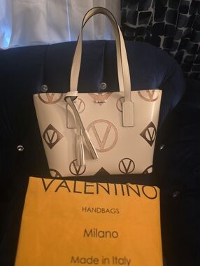 VALENTINO by Mario Valentino Soho Magnus tote.